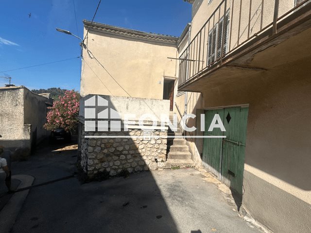 Maison à louer, 63m², Corbières-en-Provence