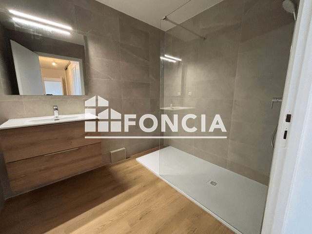 Appartement à louer, 75m², Reignier-Esery
