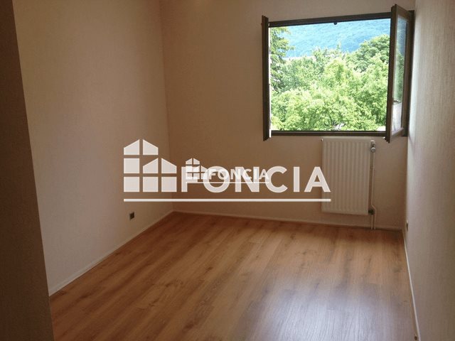 Appartement à louer, 85m², Vif