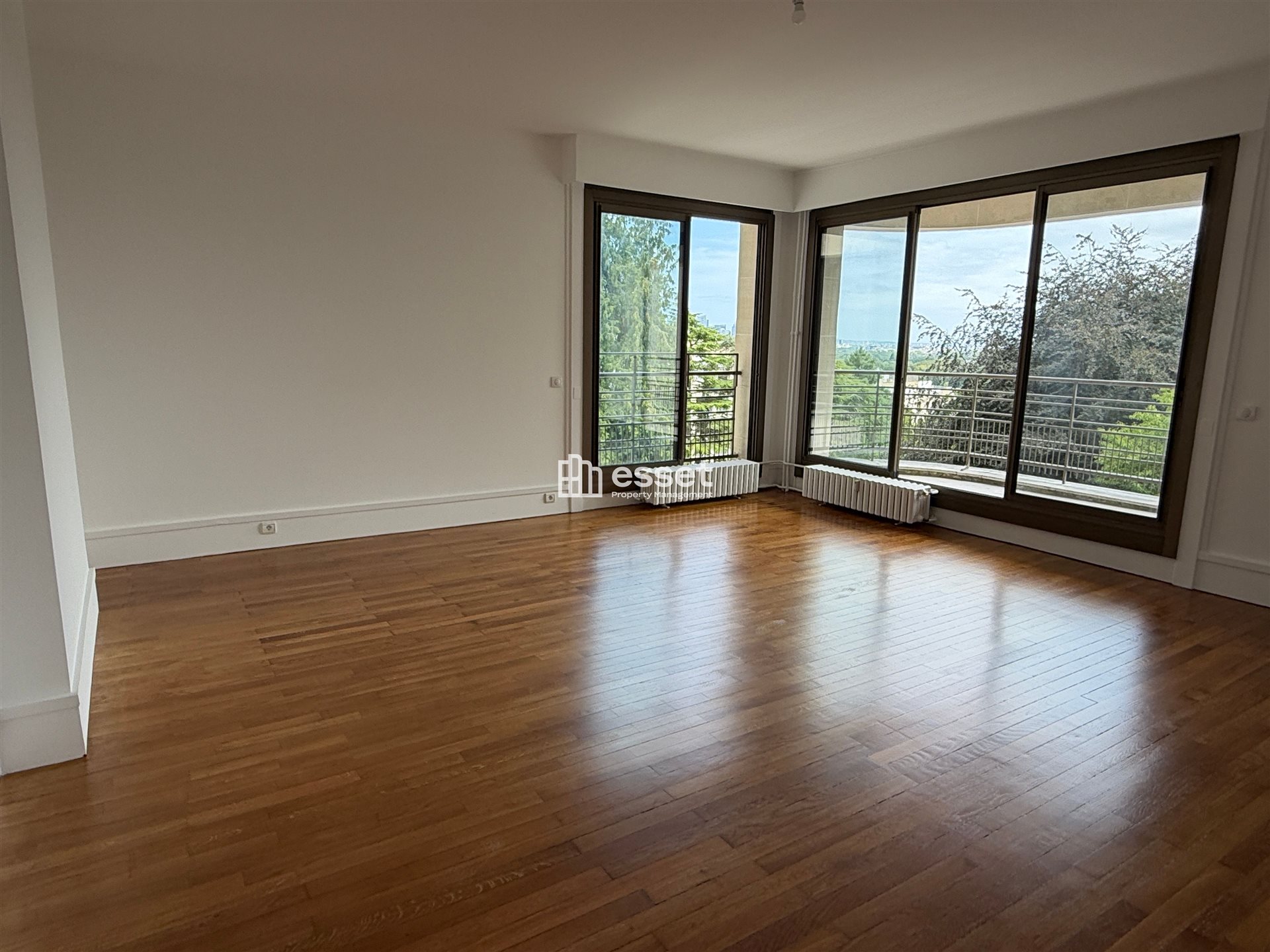 Appartement à louer, 102m², Saint-Cloud