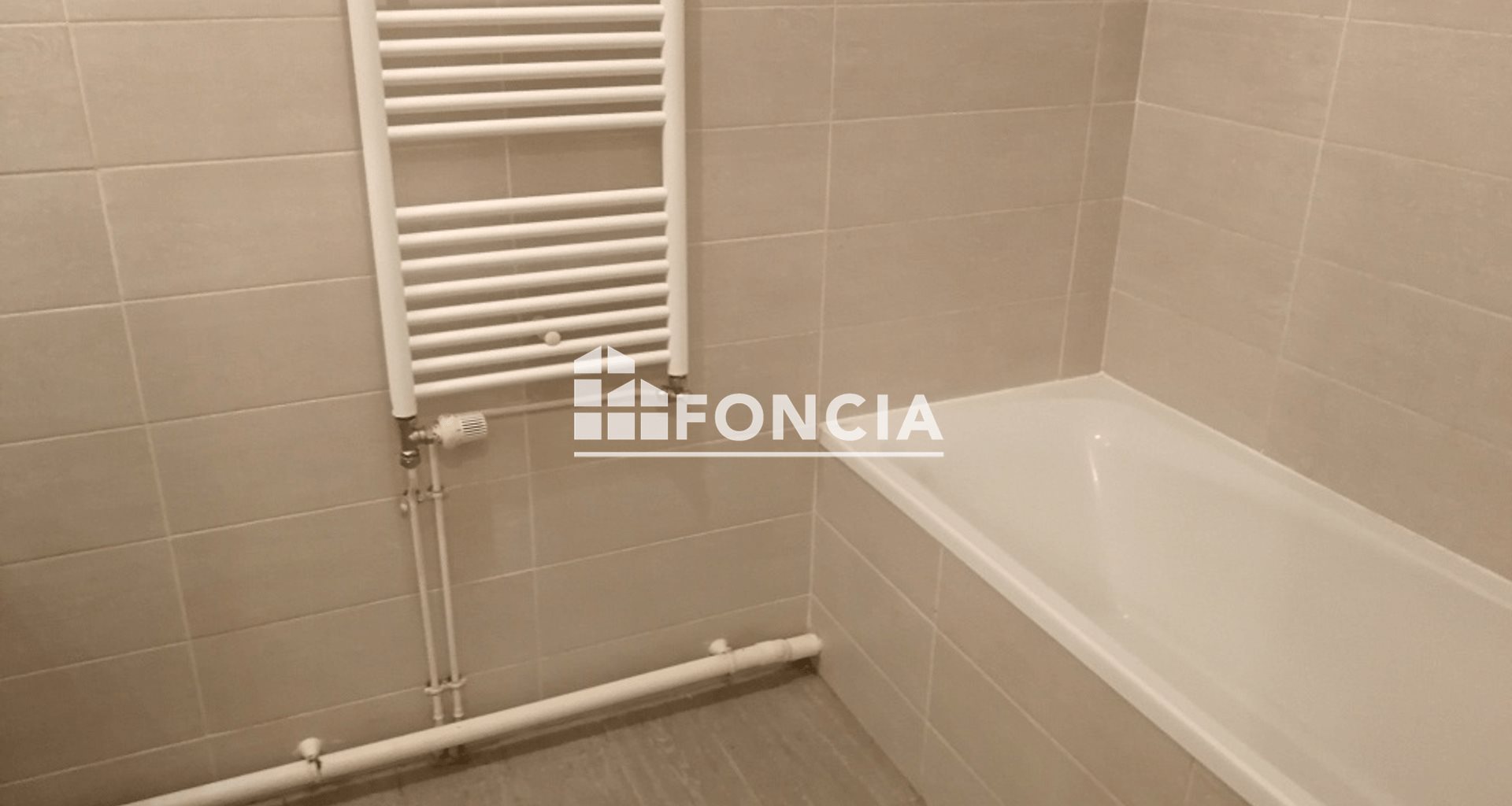 Appartement à louer, 61m², Antony