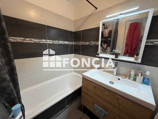 Appartement à louer, 67m², Annemasse