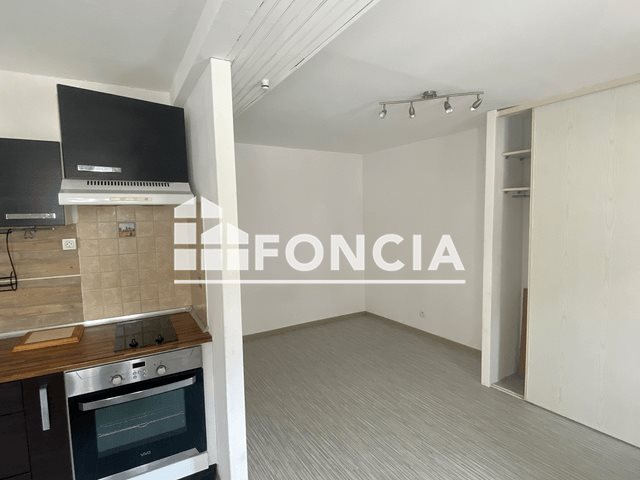Appartement à louer, 22m², Rochefort
