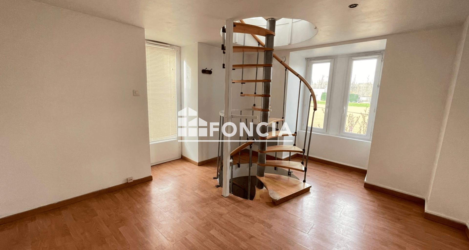 Appartement à louer, 40m², Saint-Germain-au-Mont-d'Or