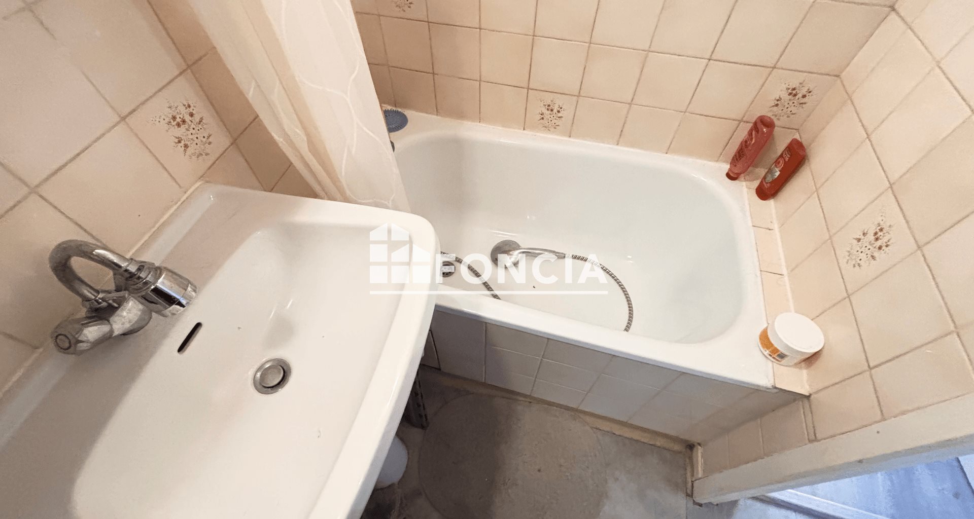 Appartement à vendre, 26m², Saint-Etienne