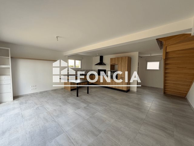 Maison à louer, 87m², Soliers