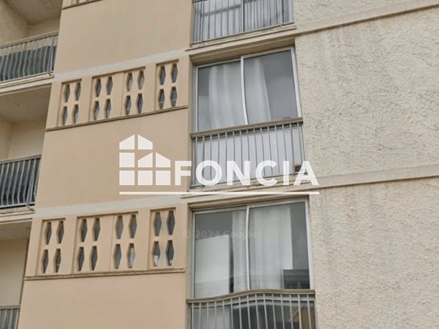Appartement à louer, 49m², Lunel