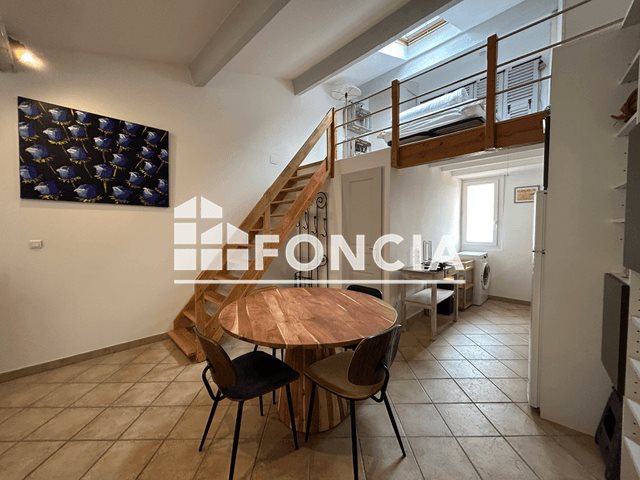 Appartement à louer, 40m², Uzès