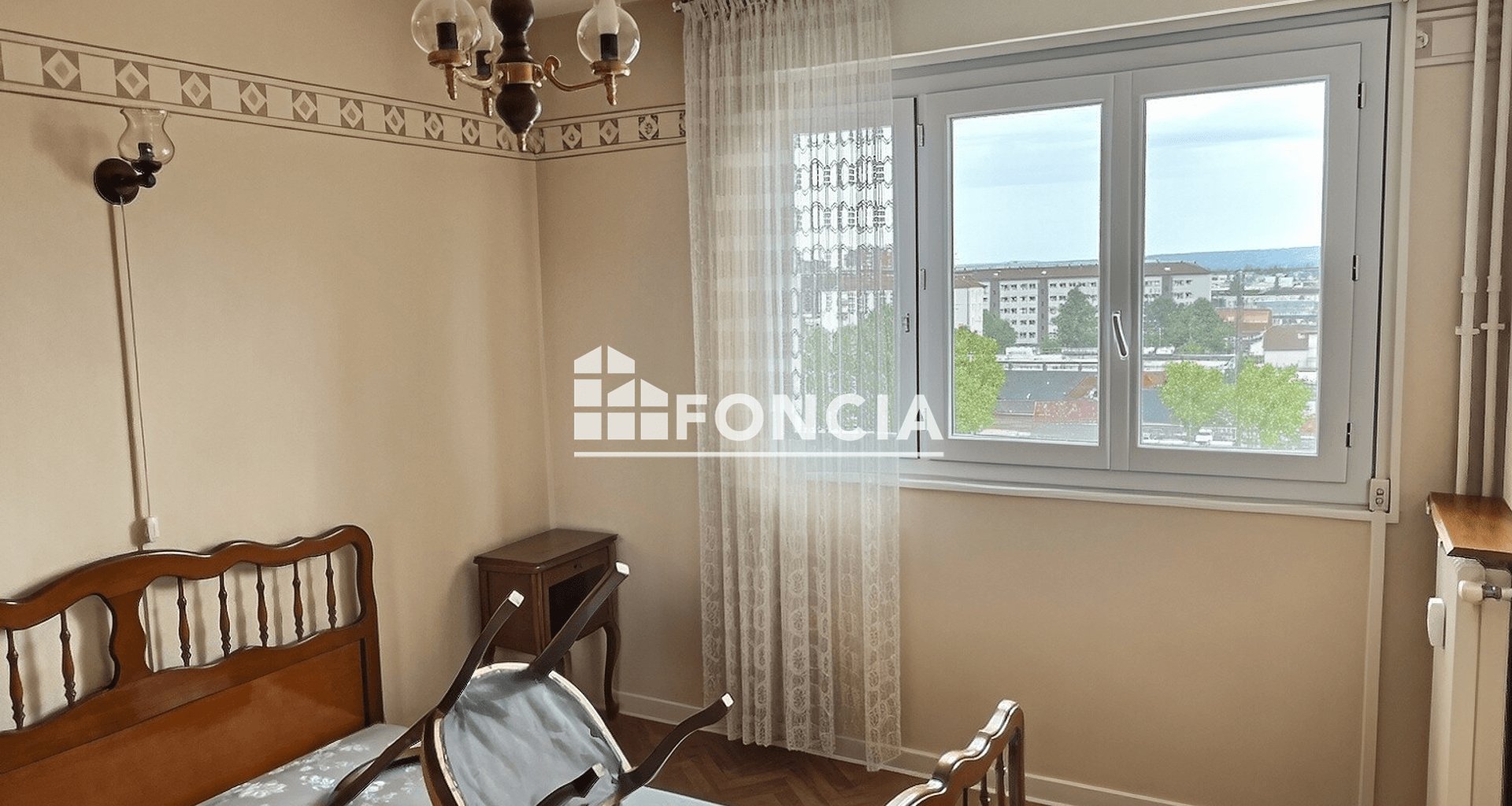 Appartement à vendre, 72m², Pont-Evêque
