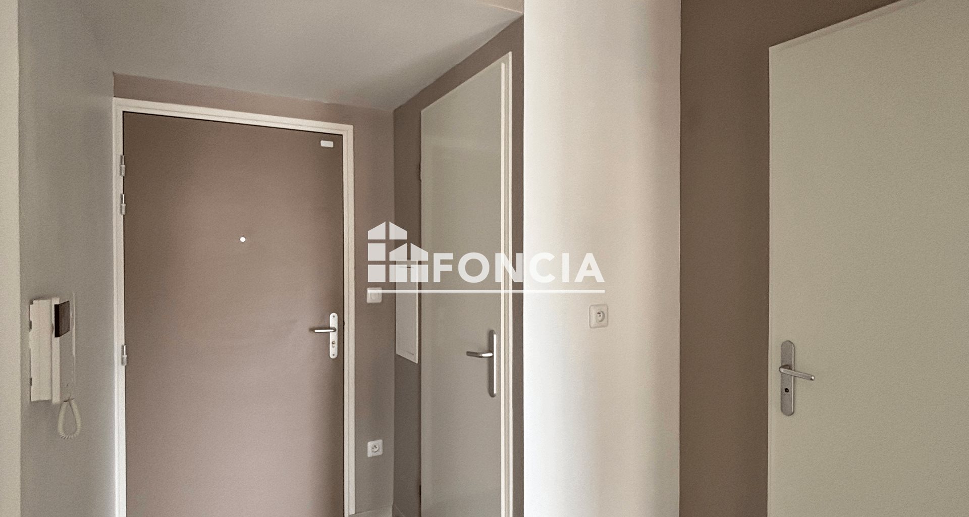 Appartement à louer, 59m², Persan