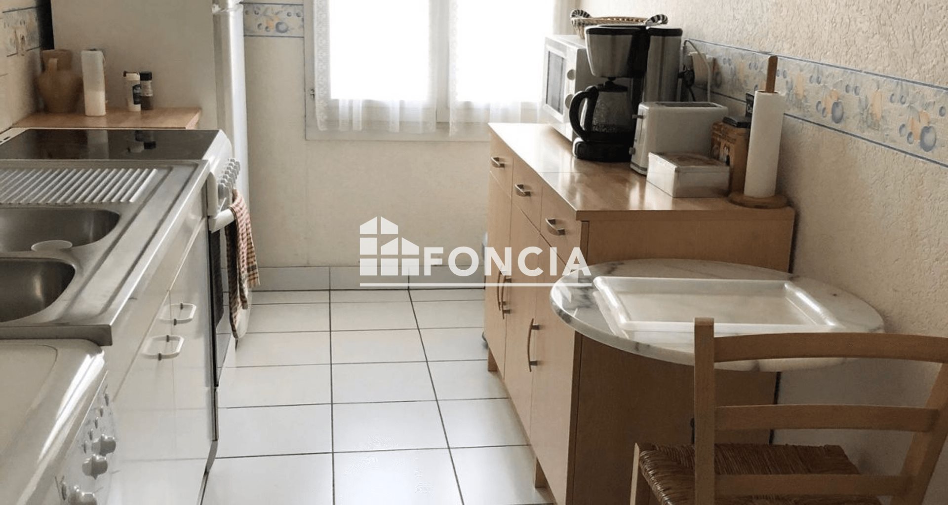 Appartement à louer, 46m², Mantes-la-Jolie