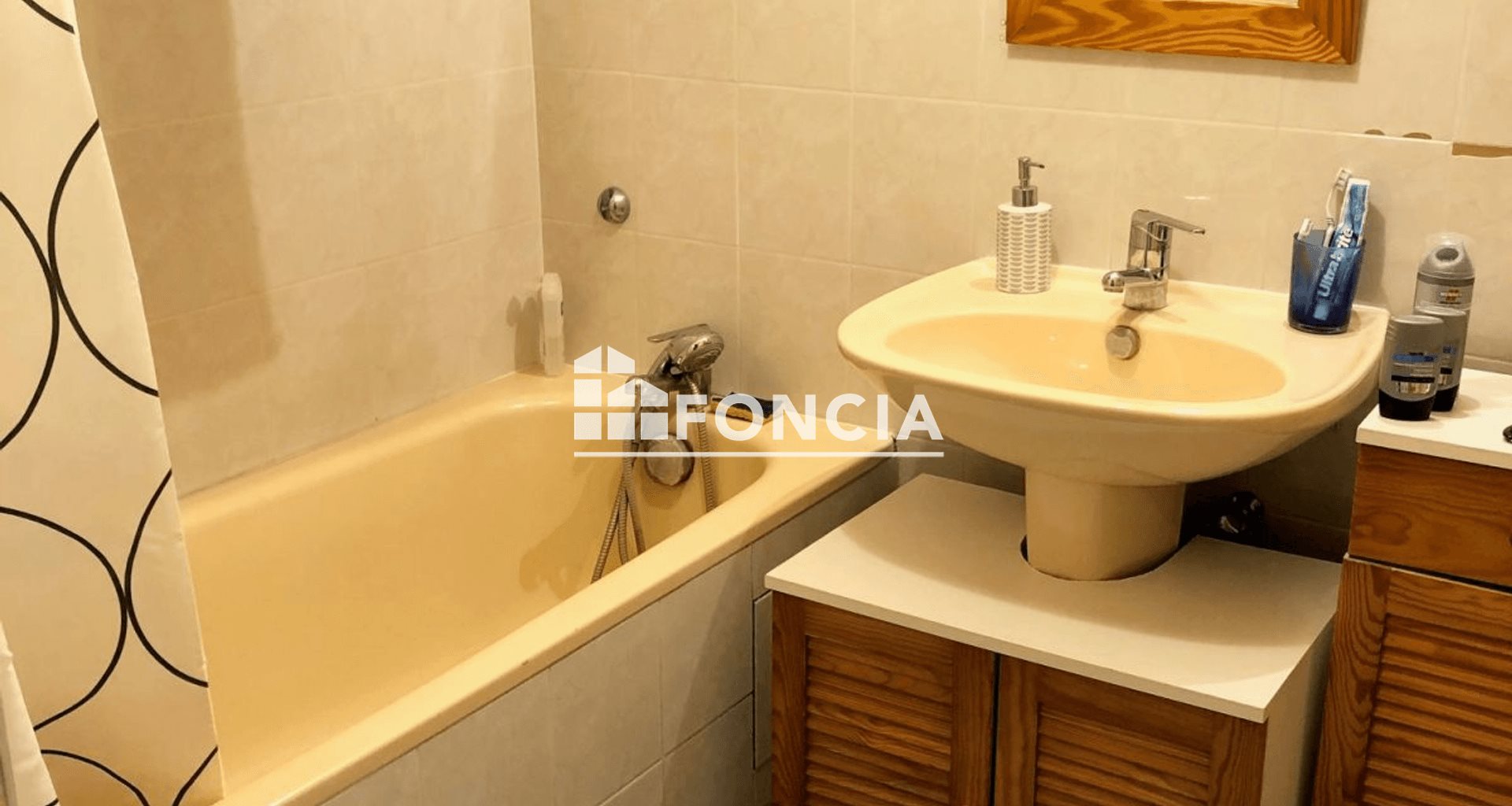 Appartement à louer, 46m², Mantes-la-Jolie