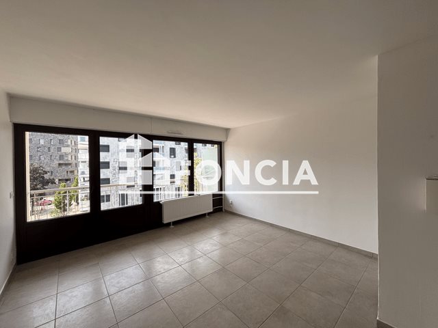 Appartement à louer, 25m², Ambilly
