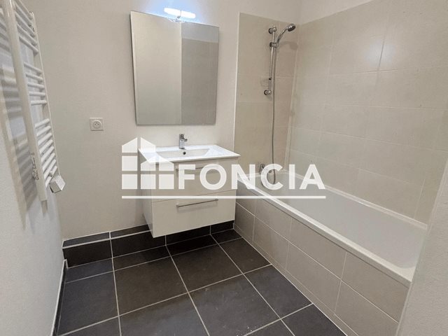 Appartement à louer, 42m², Gigean