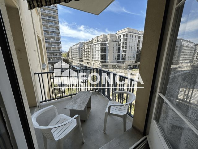 Appartement à louer, 26m², Grenoble