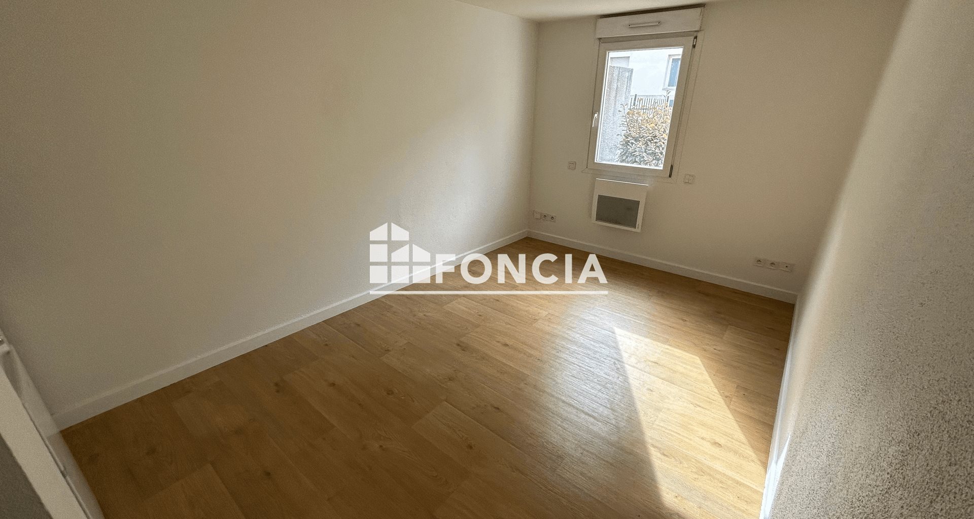 Appartement à louer, 19m², Valence