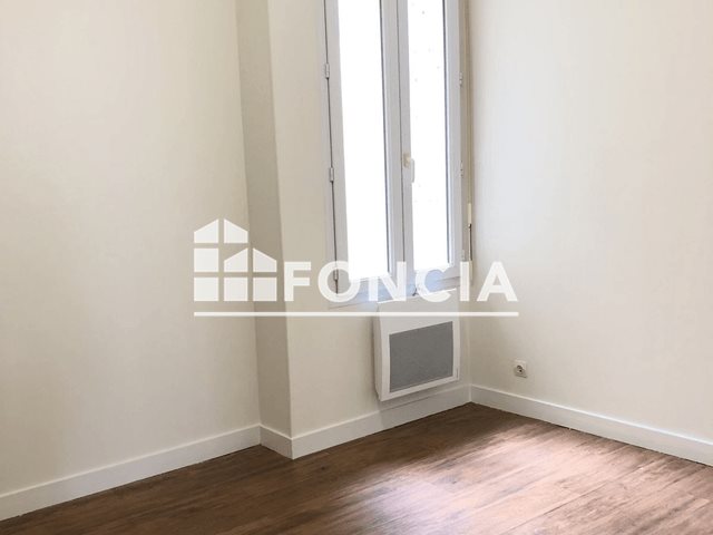 Appartement à louer, 35m², Rochefort