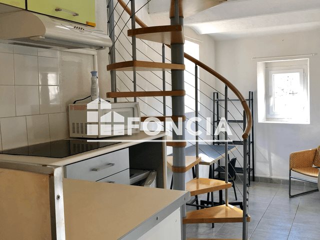 Appartement à louer, 24m², Nîmes