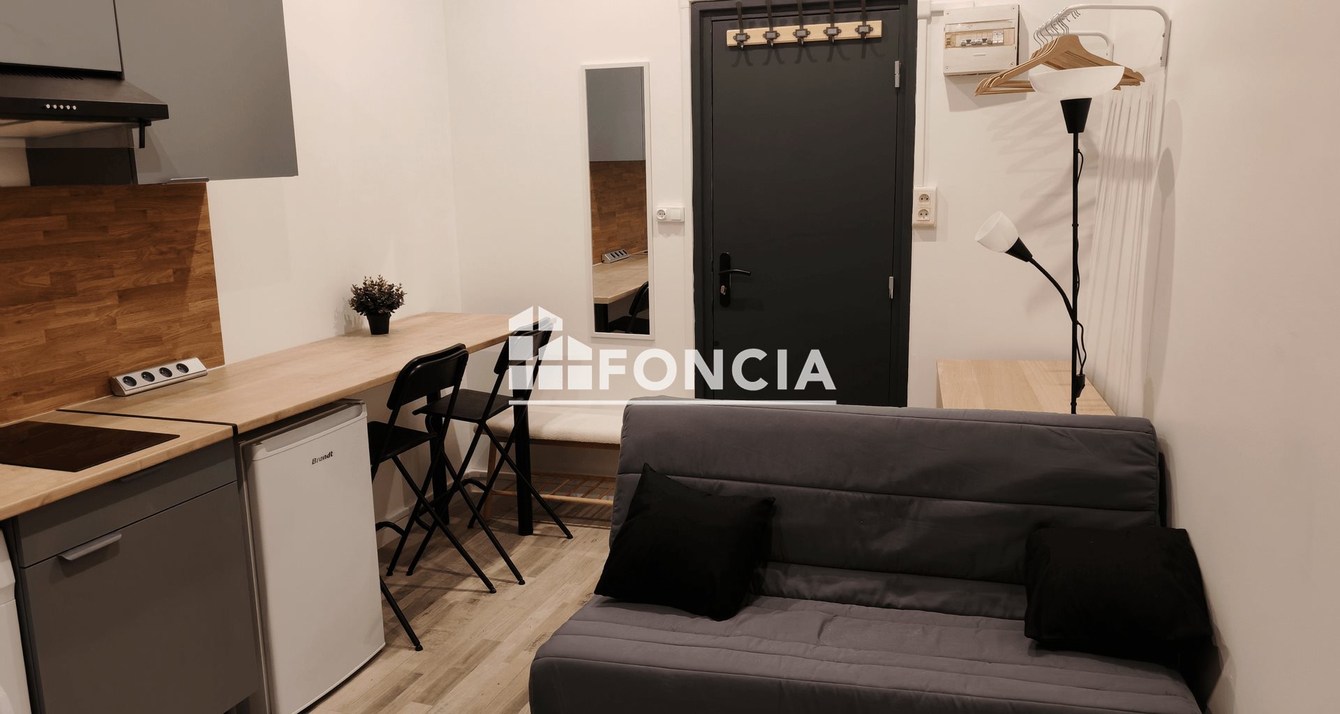 Appartement à vendre, 15m², Saint-Mitre-les-Remparts