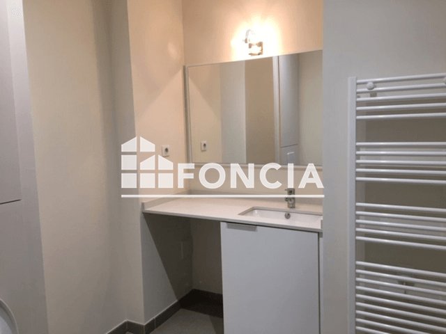 Appartement à louer, 27m², Sète