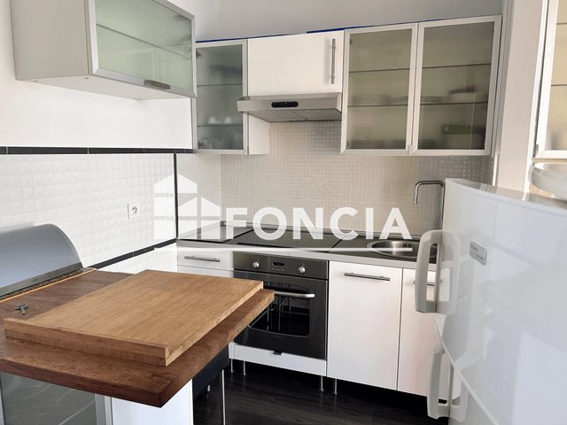 Appartement à louer, 42m², Sanary-sur-Mer