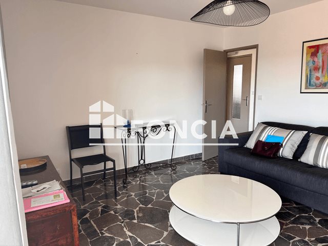 Appartement à louer, 42m², Sanary-sur-Mer