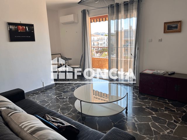 Appartement à louer, 42m², Sanary-sur-Mer