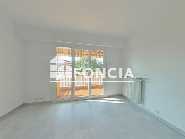 Appartement à louer, 84m², Saint-Laurent-du-Var