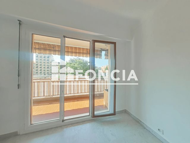Appartement à louer, 84m², Saint-Laurent-du-Var