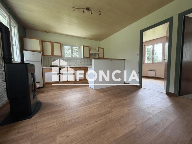 Maison à louer, 49m², Landudal