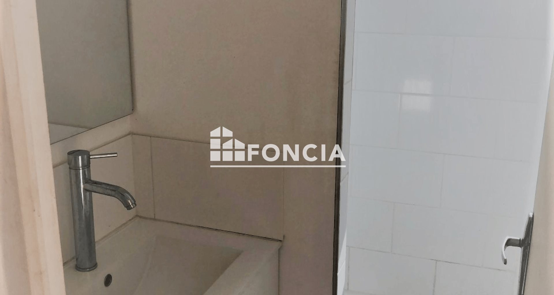 Appartement à louer, 40m², Melun