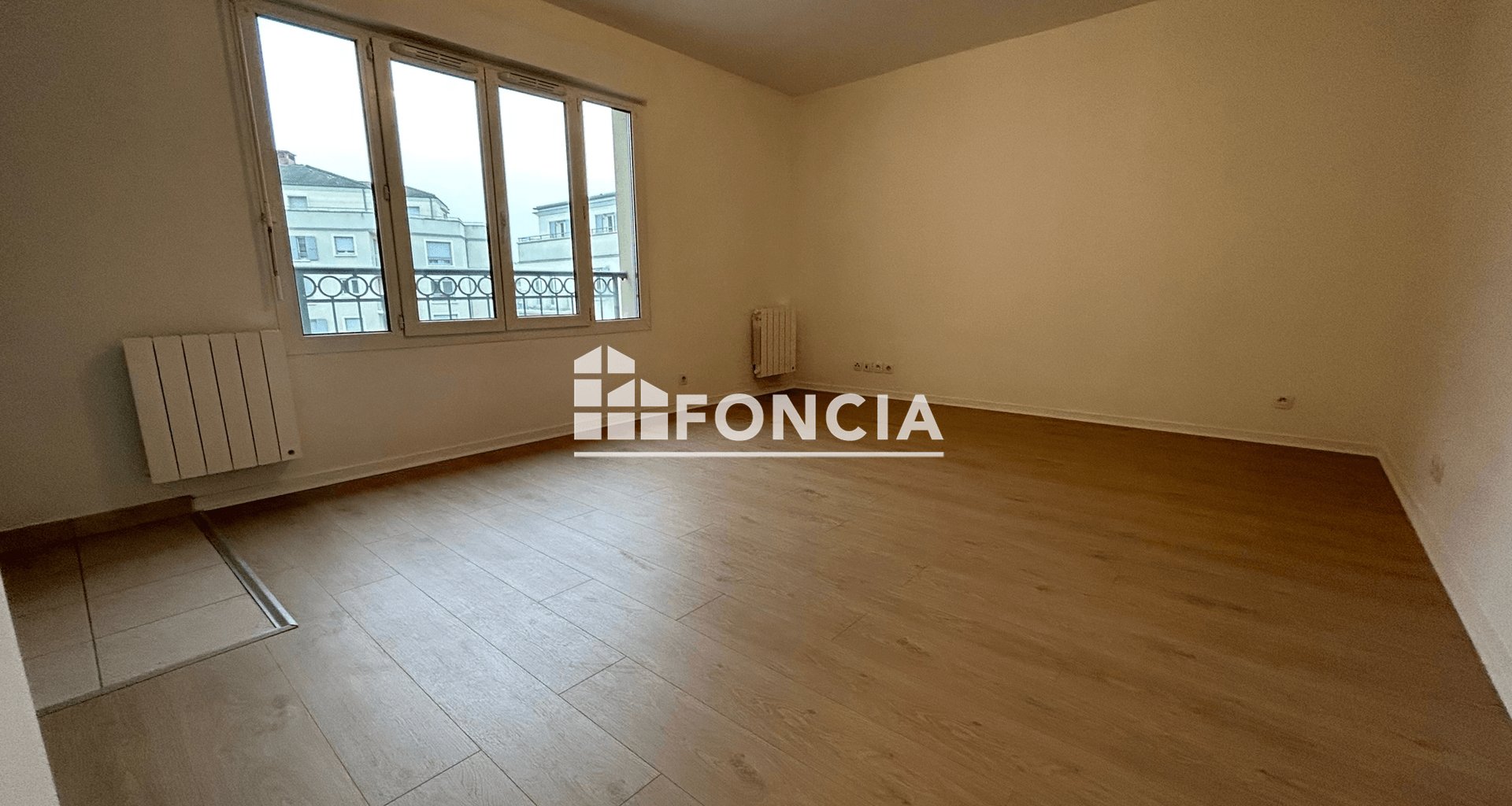 Appartement à louer, 28m², Poissy