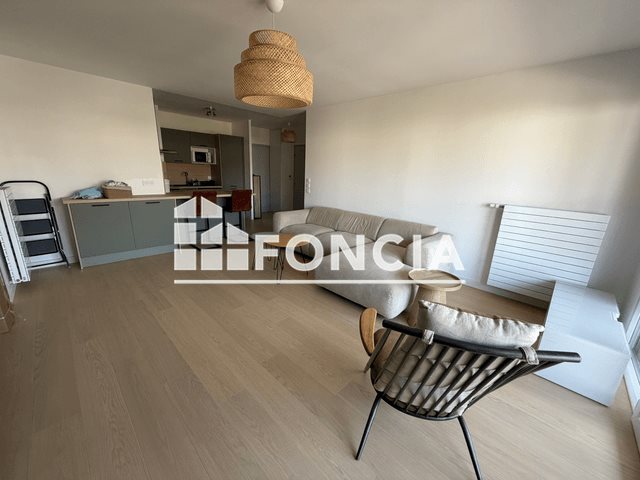 Appartement à louer, 49m², Ville-la-Grand