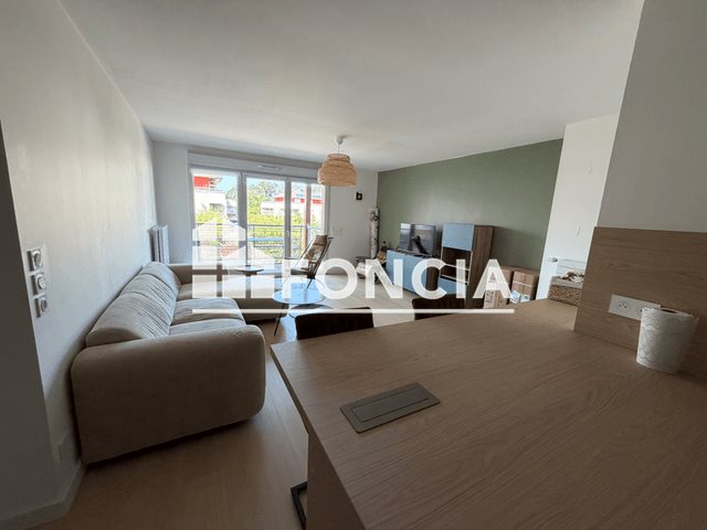Appartement à louer, 49m², Ville-la-Grand