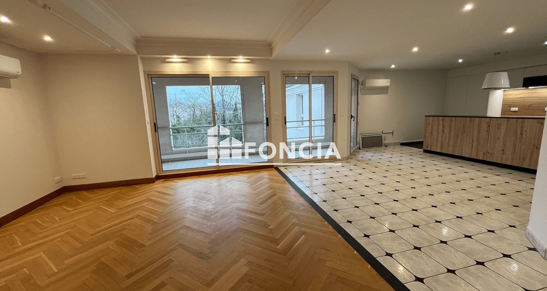 Appartement à louer, 161m², Niort