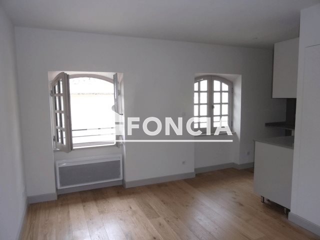 Appartement à louer, 23m², Arles