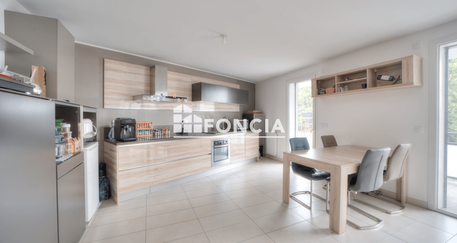 Appartement à vendre, 87m², Saint-Genis-Pouilly