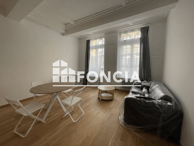 Appartement à louer, 41m², Charleville-Mézières