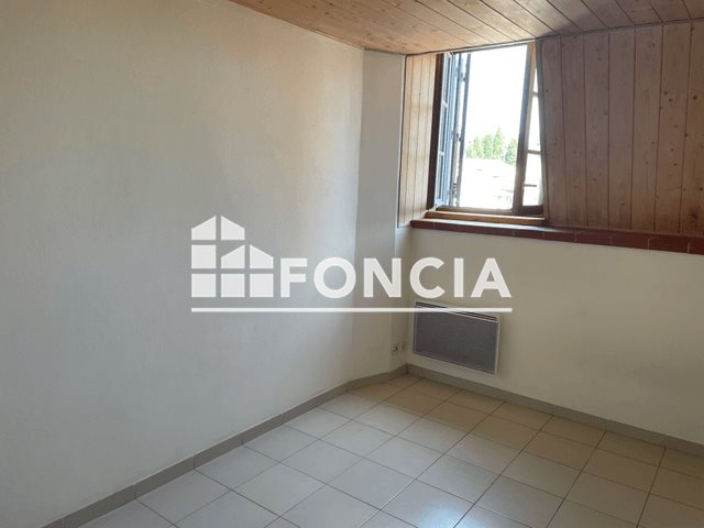 Appartement à louer, 64m², Lombez