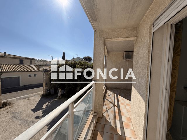 Appartement à louer, 52m², Garons