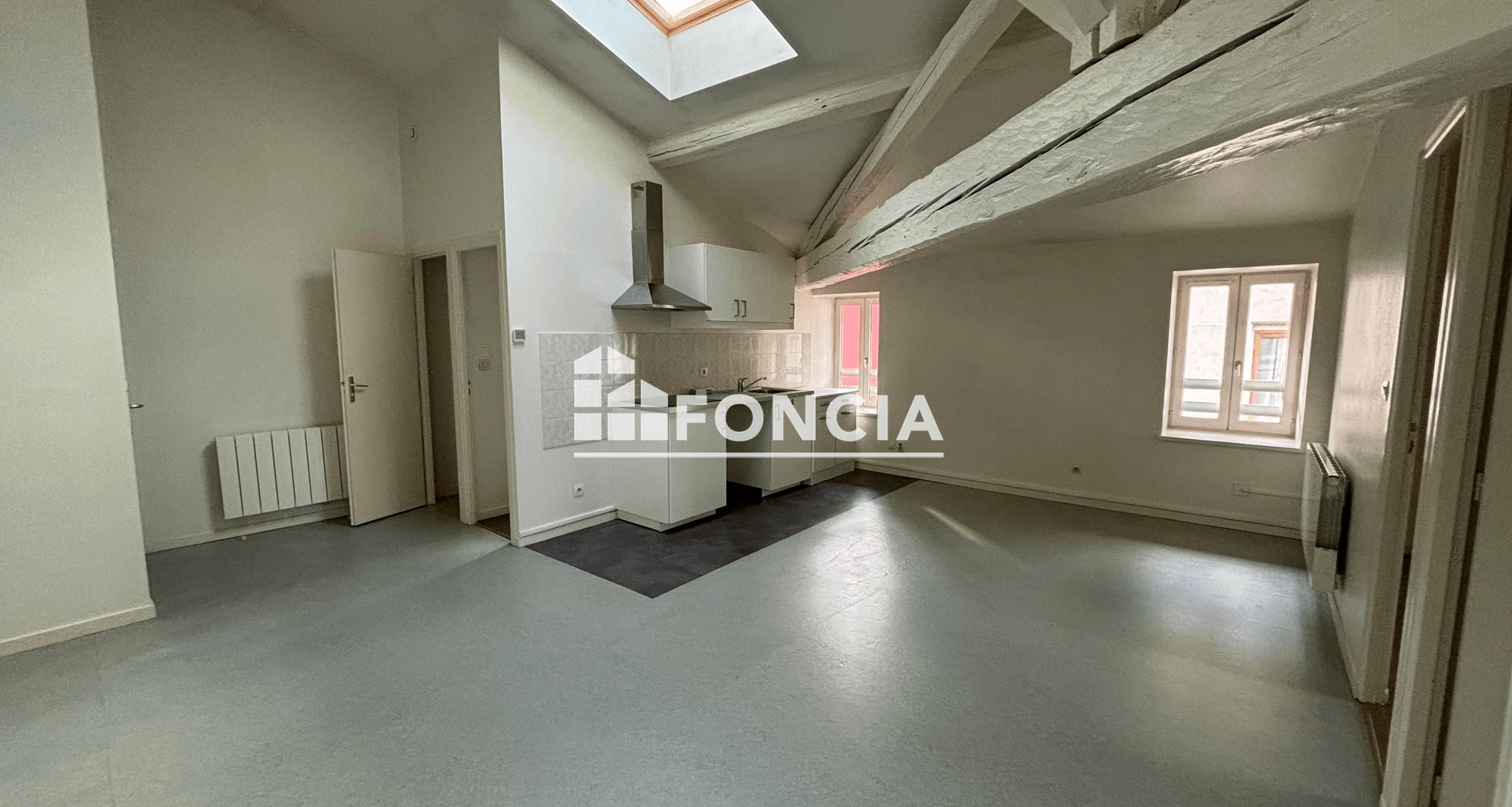 Appartement à louer, 57m², Neuville-sur-Saône