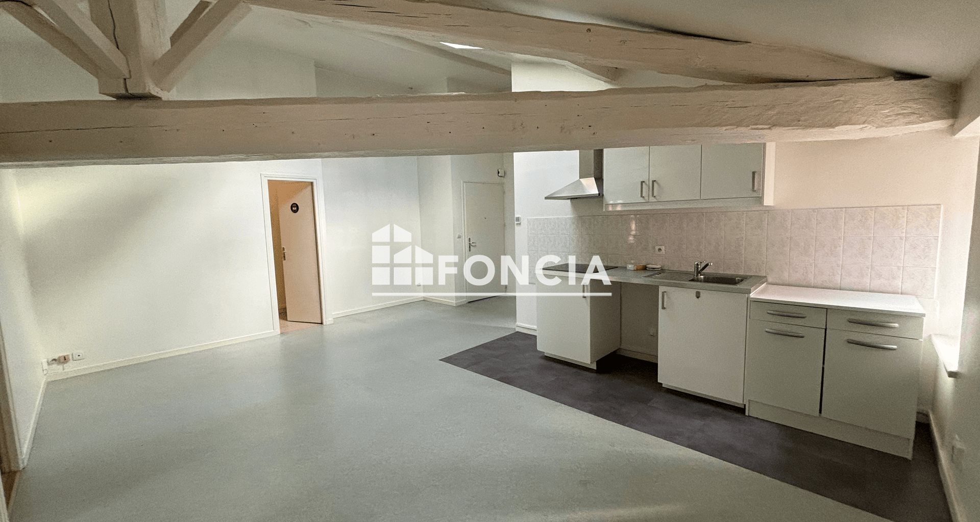 Appartement à louer, 57m², Neuville-sur-Saône