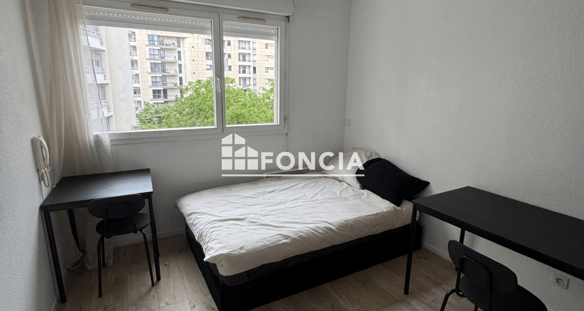 Appartement à louer, 18m², Courbevoie