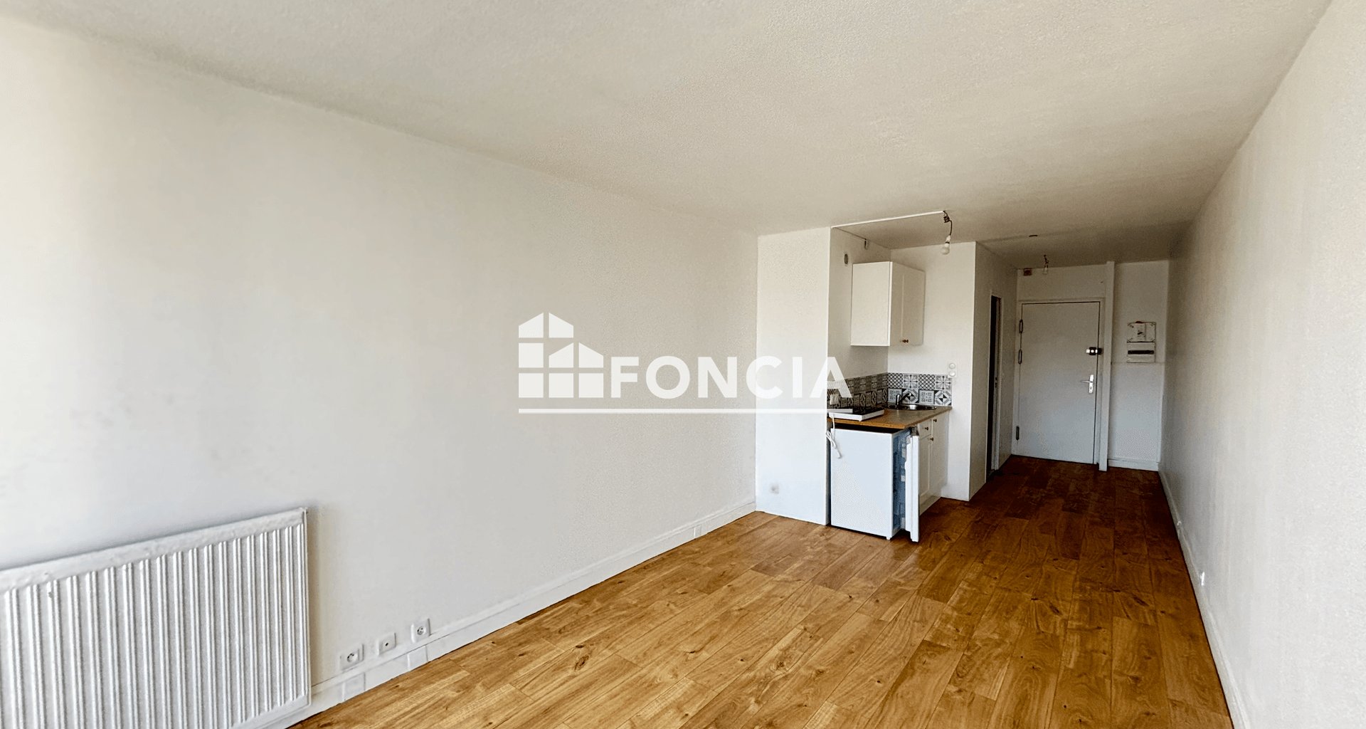 Appartement à louer, 26m², Paris 18ème