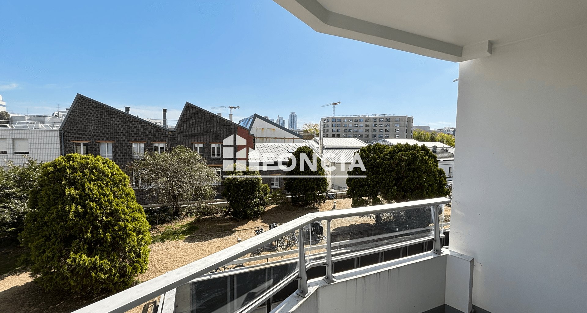 Appartement à louer, 26m², Paris 18ème