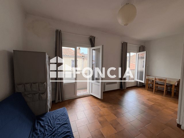 Appartement à louer, 31m², Nîmes