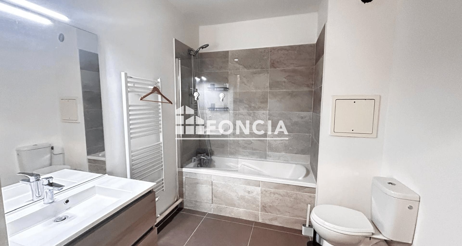 Appartement à louer, 47m², Clamart