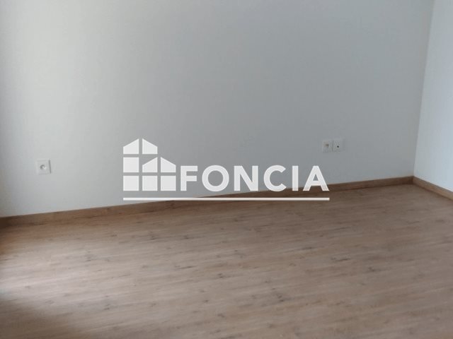 Appartement à louer, 46m², Loos