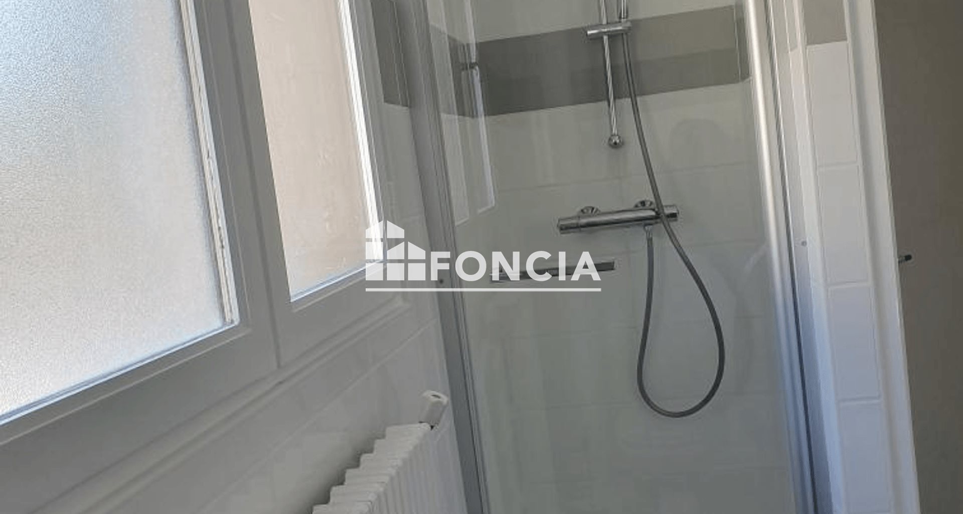 Appartement à louer, 25m², Pont-Evêque