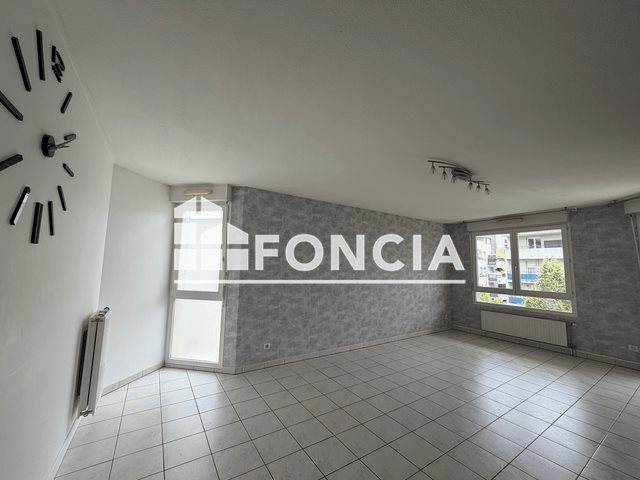 Appartement à louer, 68m², Echirolles